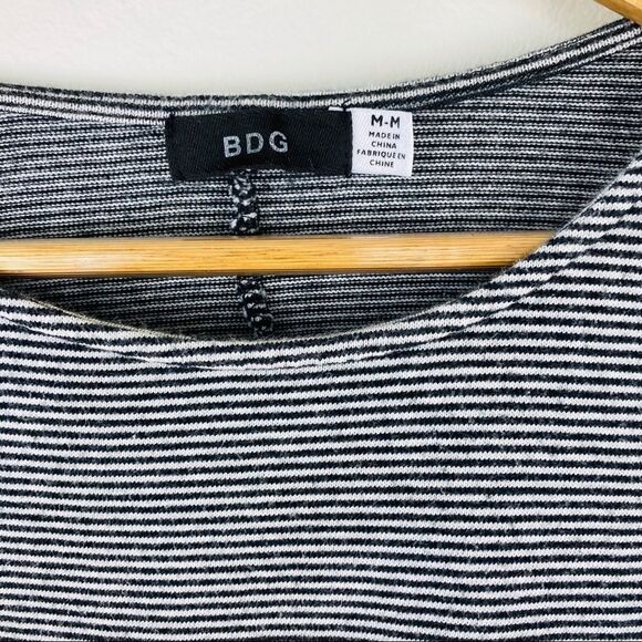 BDG Urban Outfitters navy stripe top medium - Picture 3 of 6
